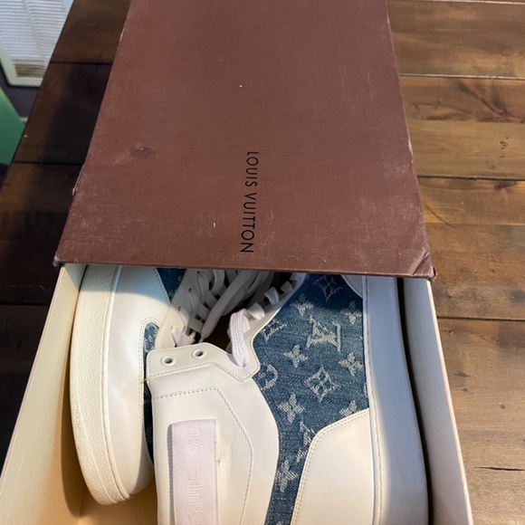 Men’s louis Vuitton high tops size 11 like new worn once - Picture 10 of 10